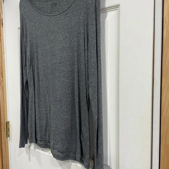 Apt 9 Essentials Long Sleeve T-shirt Size Large Heathered Grey - Picture 2 of 5